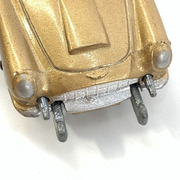 実際に弊社で買取させて頂いたCORGI TOYS/コーギートイズ 1/43 007 ゴールドフィンガー ASTON MARTIN D.B.5 ＃261/アストンマーティン ゴールド ミニカーの画像 8枚目