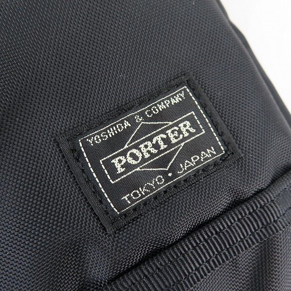 実際に弊社で買取させて頂いた【未使用】PORTER/ポーター FLASH 3WAY BRIEF CASE リュック/ビジネスバッグ/ショルダーバッグ 689-05936の画像 6枚目