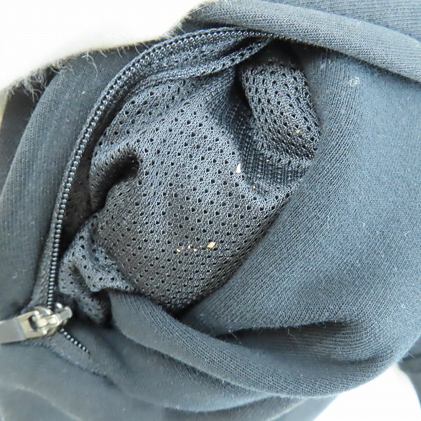 実際に弊社で買取させて頂いたF.C.Real Bristol/エフシーレアルブリストル VENTILATION HOODIE ジップアップパーカー FCRB-192003 /XLの画像 5枚目