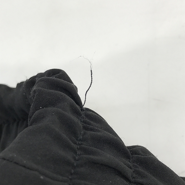 実際に弊社で買取させて頂いたNO ID.BLACK/ノーアイディー ドレープラップイージートラウザーズ 452006-446P/1の画像 6枚目