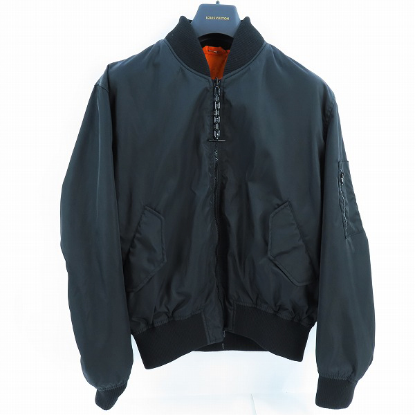 実際に弊社で買取させて頂いたLouis Vuitton/ルイヴィトン 22AW モノグラム総柄 ma-1型 リバーシブル ブルゾン RM222Q J32 HNB56W/50