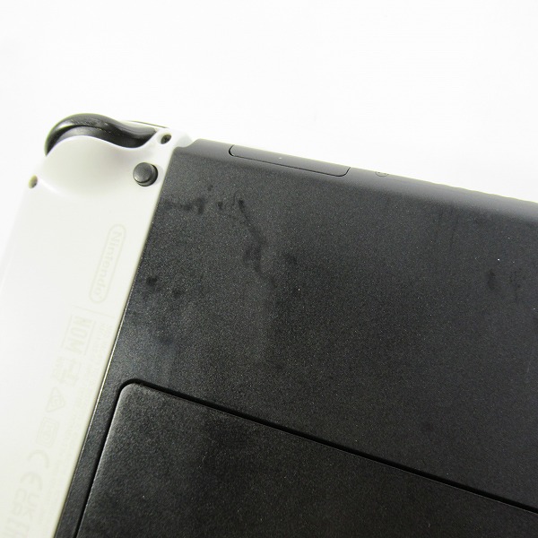 実際に弊社で買取させて頂いた任天堂 Nintendo Switch/ニンテンドースイッチ 有機ELモデル 本体 HEG-001/カービィ フロントカバー/クイックポーチ付きの画像 7枚目