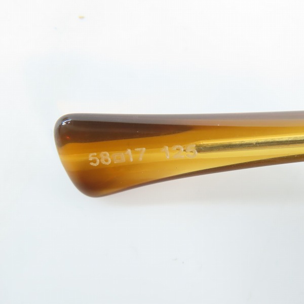 実際に弊社で買取させて頂いたalain mikli/アランミクリ 偏光レンズ サングラス/アイウェア A0538-12-V3の画像 4枚目