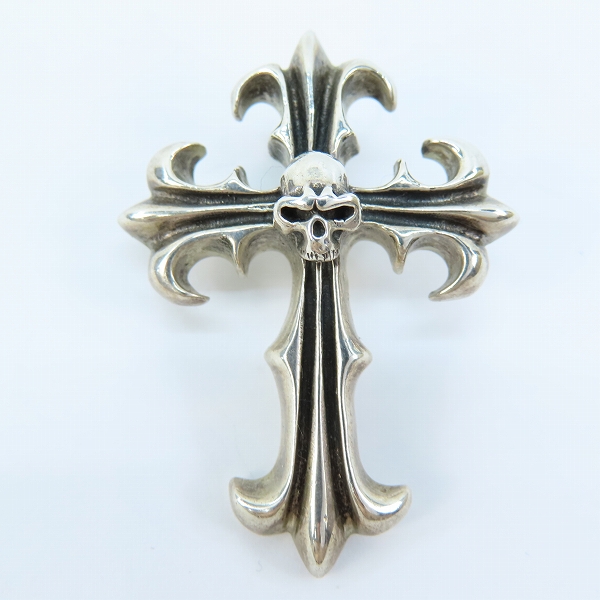 実際に弊社で買取させて頂いたTHIRTEEN DESIGNS/サーティーンデザインズ マッドスカル ドロップ/スカルオンソーンクロス ペンダントトップの画像 1枚目