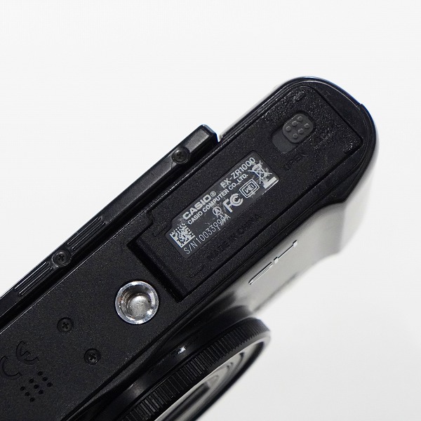 実際に弊社で買取させて頂いたCASIO/カシオ EXILIM EX-ZR1000 コンパクトデジタルカメラ 動作未確認の画像 6枚目