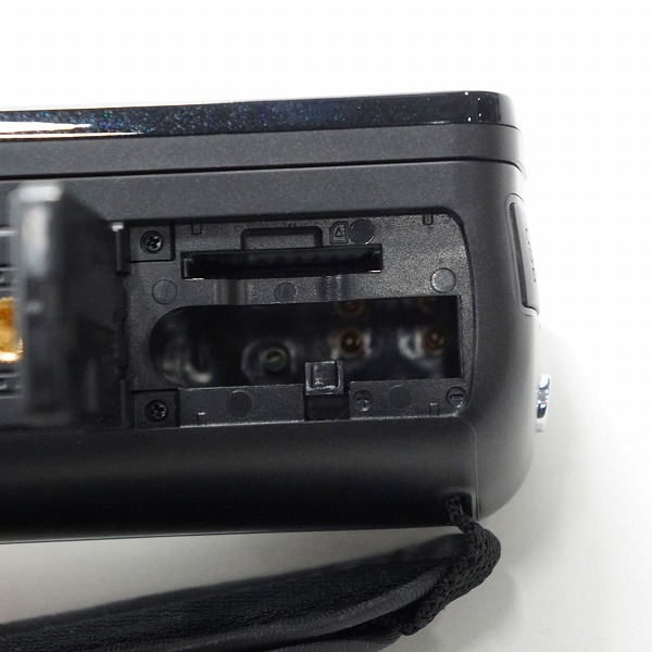 実際に弊社で買取させて頂いたノーブランド扱い CAMCORDER 8K ULTRA HD デジタルビデオカメラ 動作確認済みの画像 8枚目