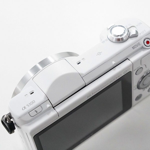 実際に弊社で買取させて頂いたSONY/ソニー ILCE-5100 α 5100 ミラーレス一眼 デジタルカメラ ボディ 簡易動作確認済みの画像 3枚目