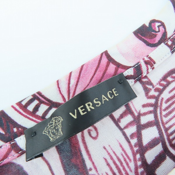 実際に弊社で買取させて頂いた【JPタグ】VERSACE/ヴェルサーチ 総柄 Tシャツ A76113 /Lの画像 2枚目