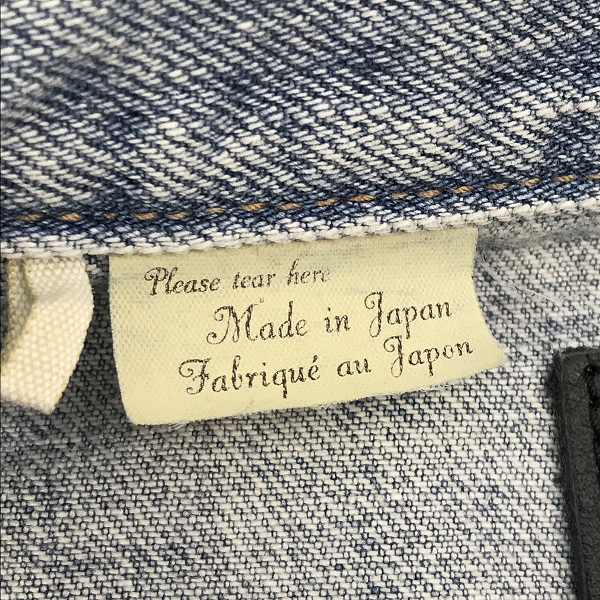 実際に弊社で買取させて頂いたLEVI'S/リーバイス UTILITY TRUCKER JACKET デニム ジャケット A7150-0001/XLの画像 4枚目