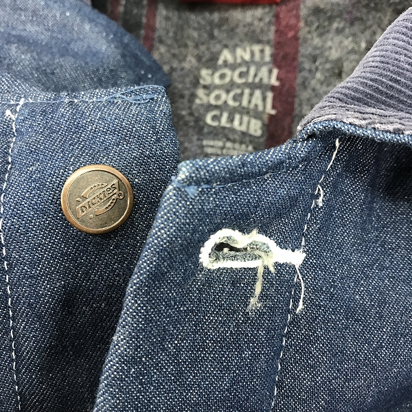 実際に弊社で買取させて頂いた【未使用】ANTI SOCIAL SOCIAL CLUB×Dickies/アンチソーシャルクラブ×ディッキーズ DENIM CORE COAT/デニム コア コート/XLの画像 6枚目