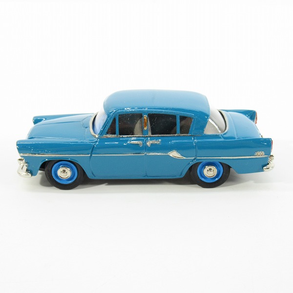 実際に弊社で買取させて頂いた川端企画/KAWABATAKIKAKU J-43 No.16 1/43 TOYOPET CROWN RS30 1900STD/トヨペット クラウン 北米輪出仕様 ミニカー　の画像 2枚目