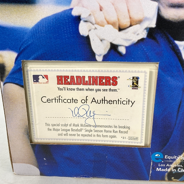 実際に弊社で買取させて頂いた【未開封】Equity Sports HEADLINERS XL SOSA/McGWIRE Linked Together in History フィギュアの画像 6枚目