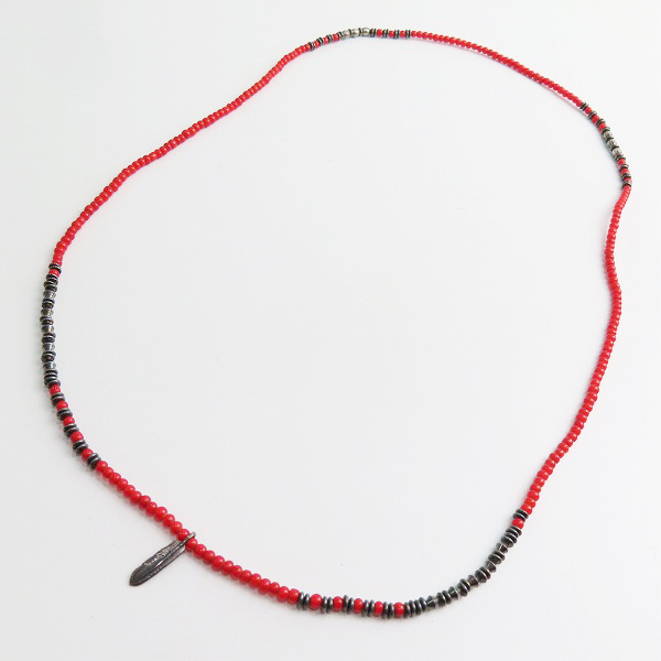 実際に弊社で買取させて頂いたAMP JAPAN/アンプジャパン フェザー付き ビーズネックレスの画像 5枚目