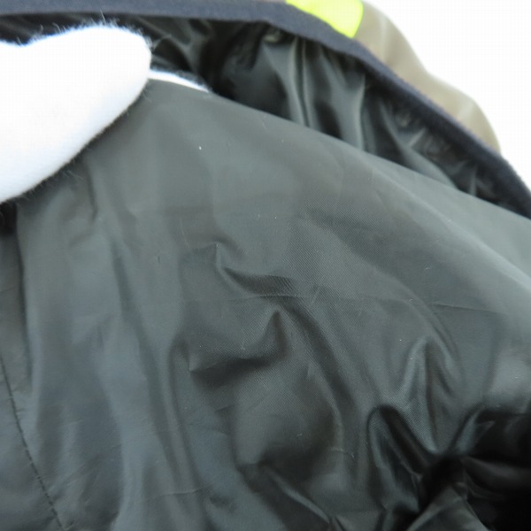 実際に弊社で買取させて頂いたEMPORIO ARMANI/エンポリオアルマーニ リバーシブル 迷彩 中綿 ジャケット ブルゾン 6LPB06PN5ZZ Lの画像 5枚目