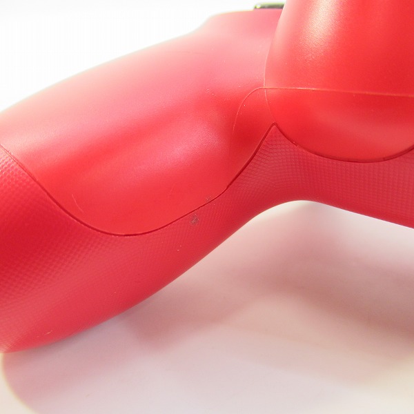 実際に弊社で買取させて頂いた【難有り】SONY/ソニー DUALSHOCK/デュアルショック4 PS4用 ワイヤレスコントローラー CUH-ZCT2J マグマ・レッドの画像 6枚目