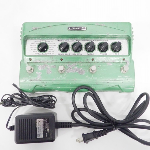 実際に弊社で買取させて頂いた【使用感有り】Line6/ライン6 DL4 Delay Modeler ディレイエフェクトモデラー＆ペダル エフェクター アダプター付