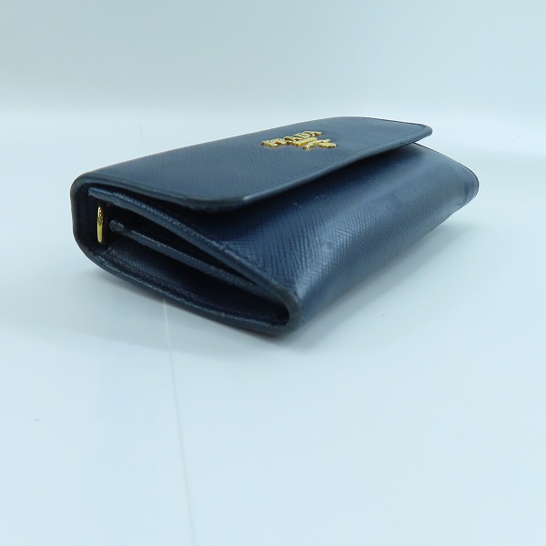 実際に弊社で買取させて頂いたPRADA/プラダ サフィアーノ チェーン付き ミニウォレット 財布 1MC015の画像 3枚目