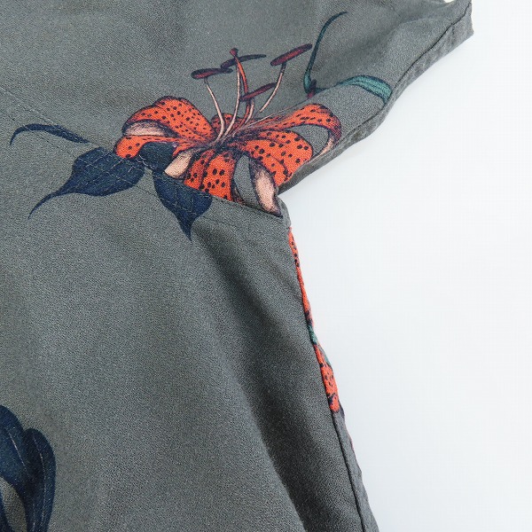 実際に弊社で買取させて頂いたCALEE/キャリー レーヨン混 花柄 半袖シャツ /Lの画像 6枚目