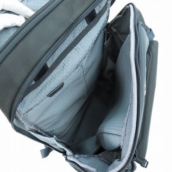 実際に弊社で買取させて頂いたtumi/トゥミ NOMADIC ALPHA BRAVO/ノマディックアルファブラボー リュック 232718Dの画像 2枚目