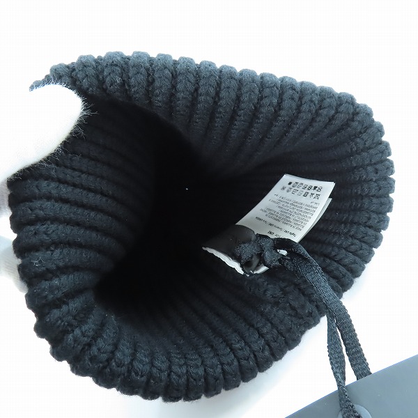 実際に弊社で買取させて頂いた【未使用】MONCLER/モンクレール ロゴ ビーニー ニットキャップ J20913B00030A9538の画像 2枚目