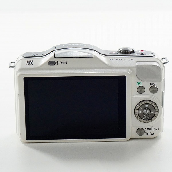 実際に弊社で買取させて頂いたPanasonic/パナソニック LUMIX DMC-GF5 ミラーレス一眼カメラ デジタルカメラ ボディ 動作未確認の画像 4枚目