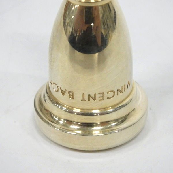 実際に弊社で買取させて頂いたVincent Bach/ヴィンセントバック 3MV トランペット用 マウスピース ゴールド ケース付の画像 3枚目