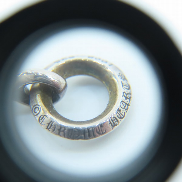 実際に弊社で買取させて頂いたCHROME HEARTS/クロムハーツ タイニーCHクロスチャームの画像 4枚目