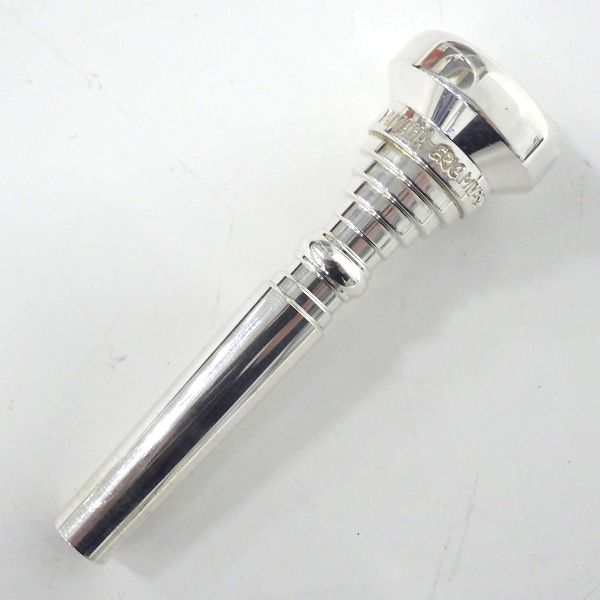 実際に弊社で買取させて頂いたYAMAHA/ヤマハ ERIC MIYASHIRO 1- MK2/エリック・ミヤシロ シグネチャーモデル トランペット用マウスピース ケース付の画像 1枚目