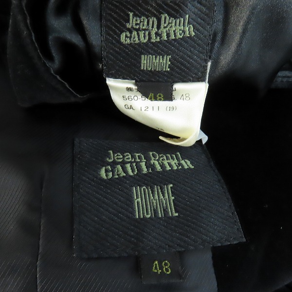 実際に弊社で買取させて頂いたJean Paul GAULTIER HOMME/ジャンポールゴルチェ オム ベロア セットアップ ジャケット/パンツ ブラック 48の画像 2枚目