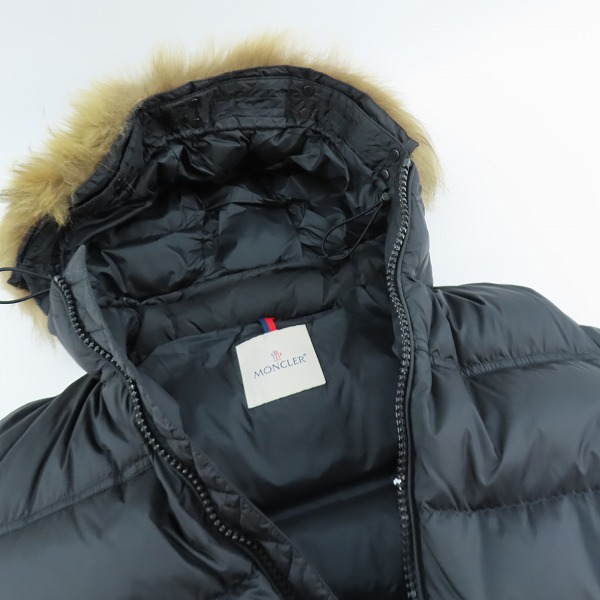 実際に弊社で買取させて頂いた【JPタグ】MONCLER/モンクレール MARQUE/マルク ダウンジャケット E20914137825 53227/3の画像 5枚目