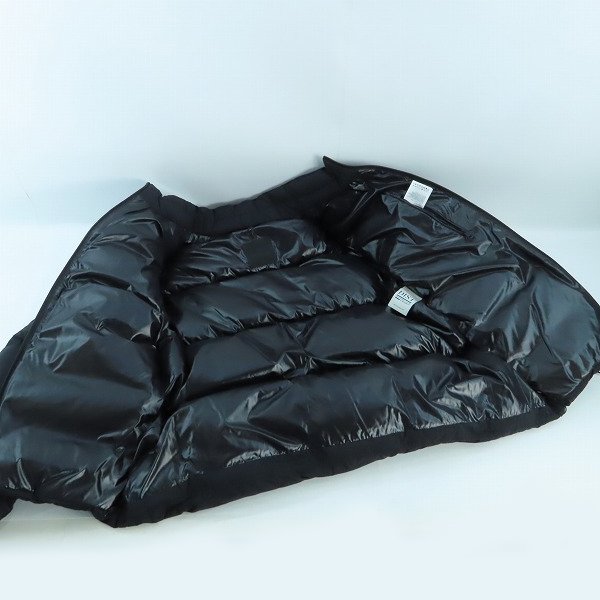 実際に弊社で買取させて頂いた【未使用/JPタグ】MONCLER/モンクレール DIENG ロゴ ダウン ジャケット ブラック H20911A00178/5の画像 2枚目