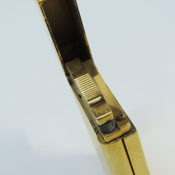 実際に弊社で買取させて頂いたS.T.Dupont/デュポン LINE2/ライン2 ゴールド ストライプ ガスライターの画像 4枚目