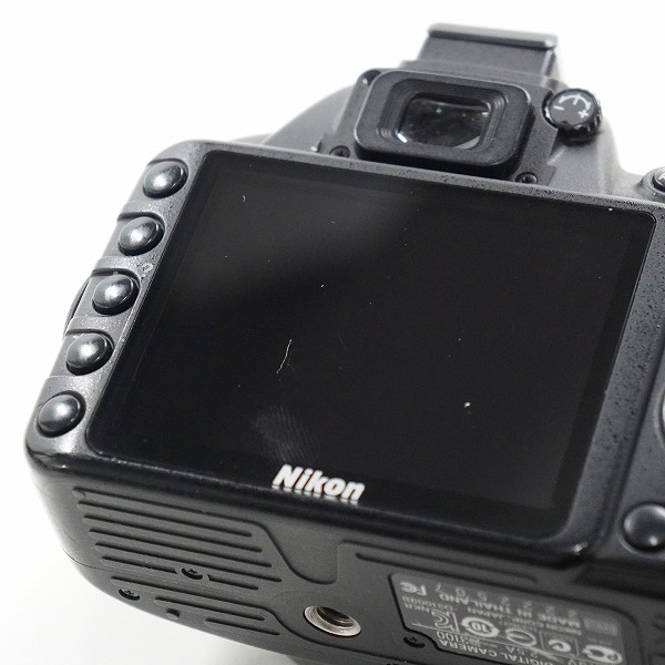 実際に弊社で買取させて頂いた【ジャンク】Nikon/ニコン D3100 デジタル一眼レフカメラ ボディの画像 5枚目