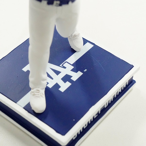 実際に弊社で買取させて頂いたFOCO/フォコ BIG HEADS ロサンゼルス・ドジャース ＃17 大谷翔平 打者 ボブルヘッド フィギュア 首振り人形の画像 5枚目