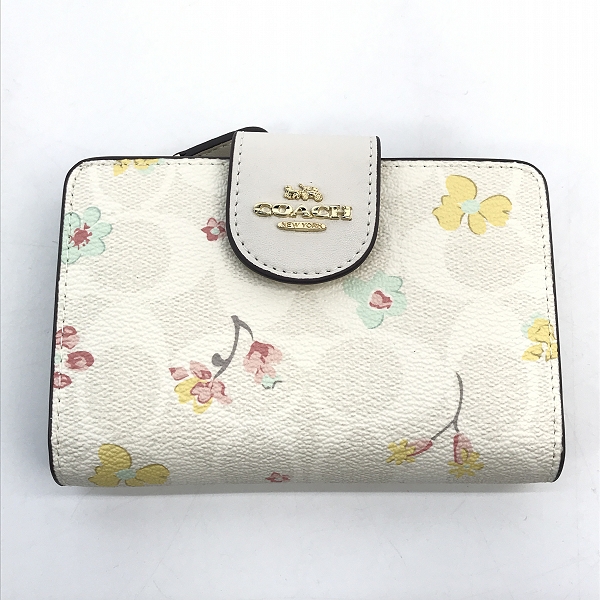 実際に弊社で買取させて頂いたCOACH/コーチ フローラル/花柄 二つ折り財布