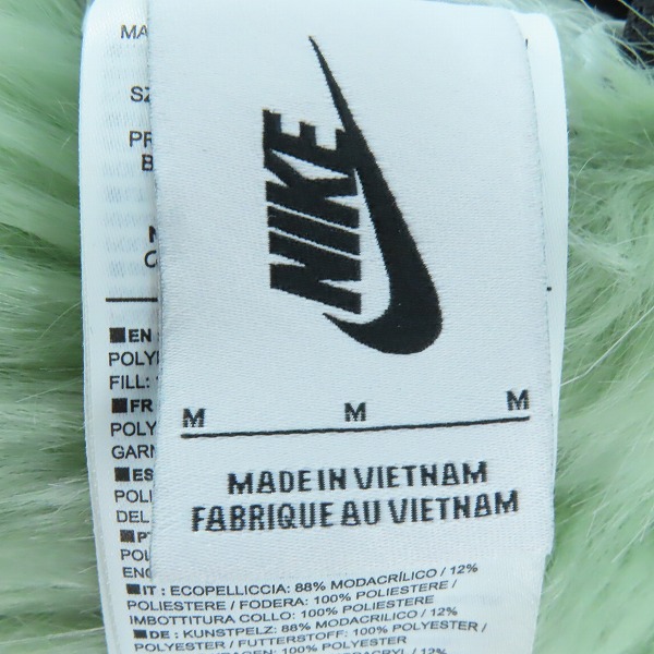 実際に弊社で買取させて頂いたNIKE×AMBUSH/ナイキ×アンブッシュ リバーシブルフェイクファーコート AQ9225-390/Mの画像 4枚目