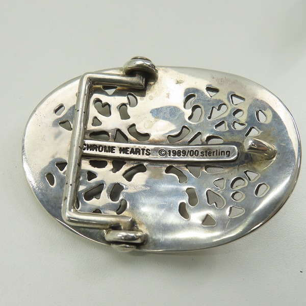 実際に弊社で買取させて頂いたCHROME HEARTS/クロムハーツ クラシックオーバルクロスバックルベルト/32の画像 4枚目