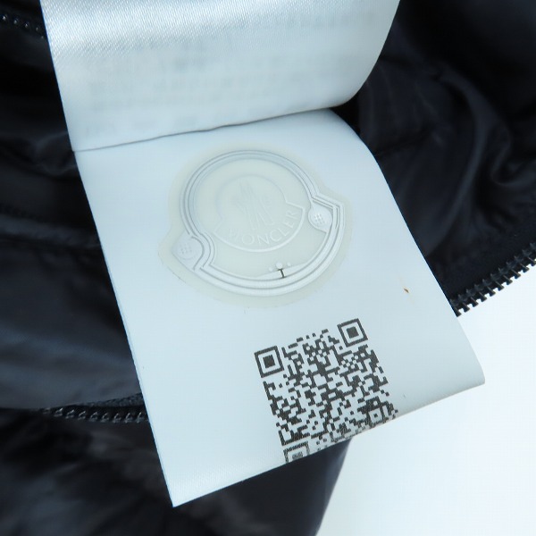 実際に弊社で買取させて頂いた【JPタグ】MONCLER/モンクレール VERTE JACKET ダウンジャケット F20911A20200/4の画像 6枚目