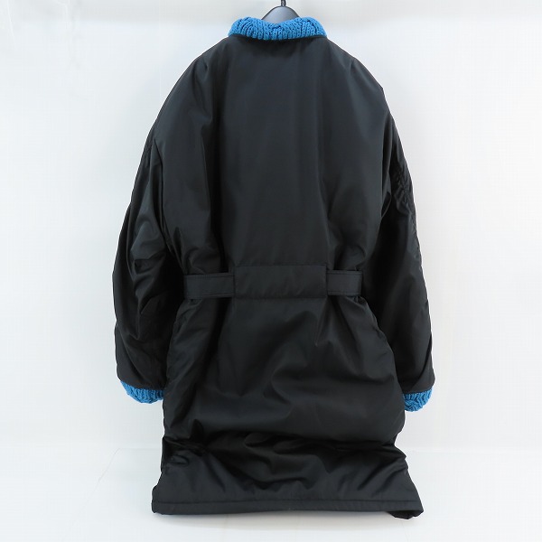 実際に弊社で買取させて頂いたPRADA/プラダ 22AW 三角プレートナイロンブルゾン ボンバージャケット SGC101 S222 1WQ8/Sの画像 1枚目