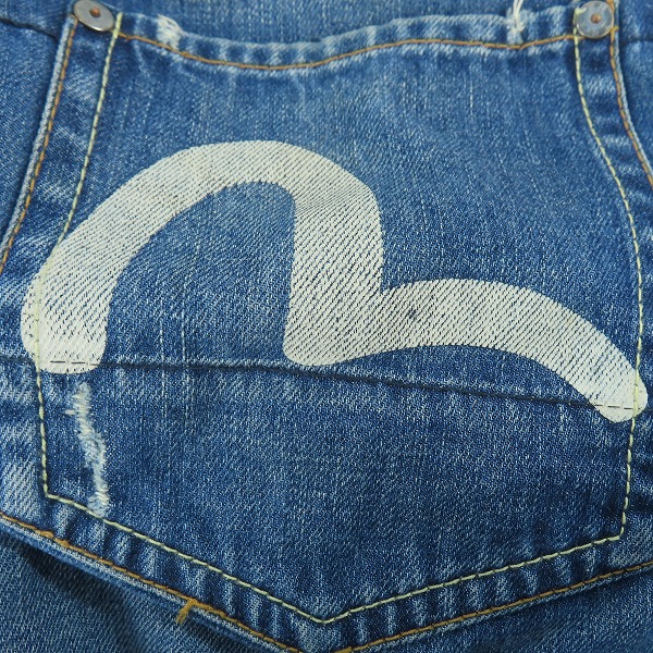 実際に弊社で買取させて頂いたEVISU/エヴィス GENES カモメプリント デニムパンツ/ジーンズ/30の画像 6枚目