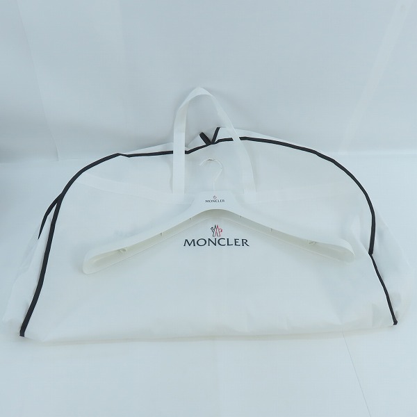 実際に弊社で買取させて頂いた【JPタグ】MONCLER/モンクレール GARY ゲイリー ダウンジャケット E20914190785 68950/3の画像 9枚目