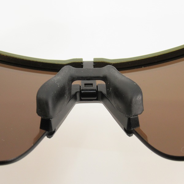 実際に弊社で買取させて頂いたOAKLEY/オークリー SUTRO LITE SWEEP サングラス/アイウェア OO9465-2139の画像 6枚目