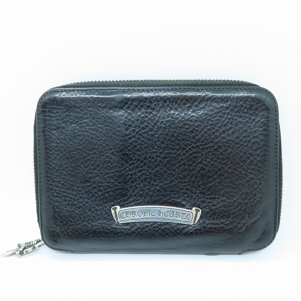 実際に弊社で買取させて頂いたCHROME HEARTS/クロムハーツ BANK ROBBER/バンクローバー 3セメタリークロスパッチ/ラウンドジップウォレットの画像 1枚目