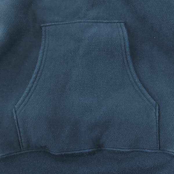 実際に弊社で買取させて頂いたChampion/チャンピオン プルオーバーパーカー RN26094/Mの画像 5枚目