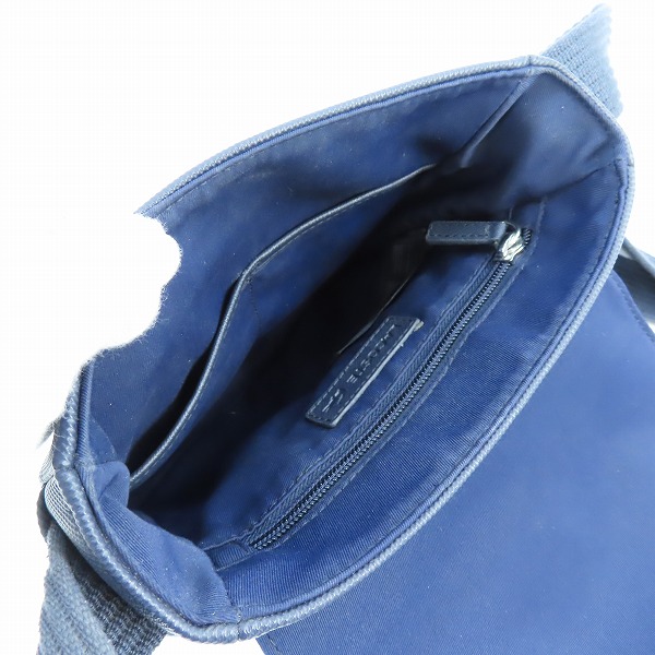 実際に弊社で買取させて頂いたLACOSTE/ラコステ ショルダーバッグの画像 5枚目