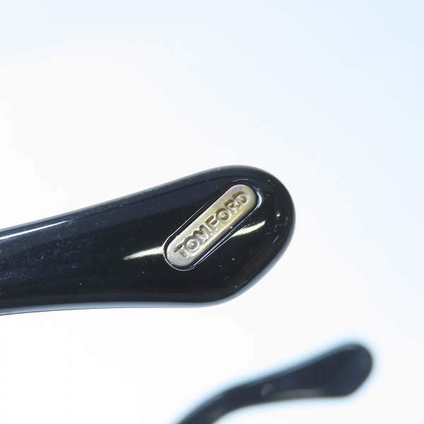 実際に弊社で買取させて頂いたTOM FORD/トムフォード Cary/キャリー サングラス/アイウェア TF58の画像 7枚目