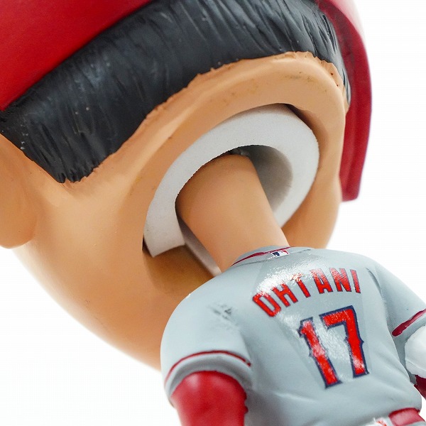 実際に弊社で買取させて頂いたFOCO/フォコ BIG HEADS ロサンゼルス・エンゼルス ＃17 大谷翔平 打者 ボブルヘッド フィギュア 首振り 回転の画像 6枚目