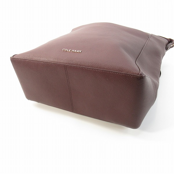実際に弊社で買取させて頂いたCOLE HAAN/コールハーン 2way レザー コンバーチブル バックパック/ハンドバッグの画像 2枚目