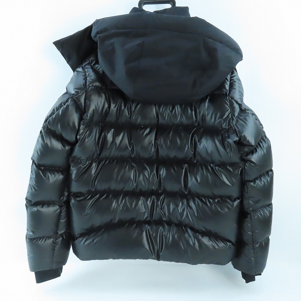 実際に弊社で買取させて頂いた【JPタグ】MONCLER/モンクレール  ZUBAIR GIUBBOTTO ダウン ジャケット H20911A00197 5950K/2の画像 1枚目
