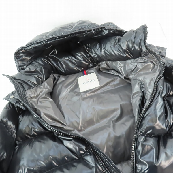 実際に弊社で買取させて頂いた 【JPタグ】MONCLER/モンクレール MAYA/マヤ ダウンジャケット C20914036605 68950/3の画像 4枚目